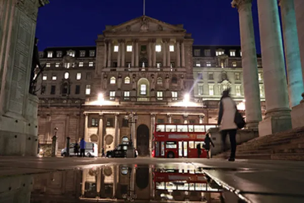 Bank Of England Ahead Of First Interest Rate Decision In 2014