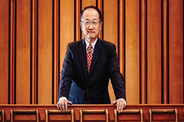 2014-09-tom-buerkle-world-bank-jim-yong-kim-large.jpg