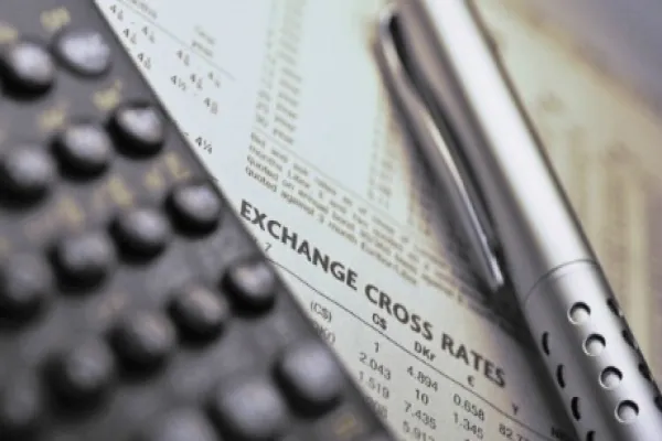 2015-04-da-weekend-exchange-cross-rates-large.jpg