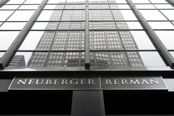 Michael Nagle/Bloomberg