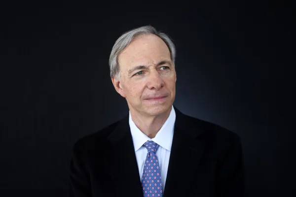 Simon Dawson/Bloomberg