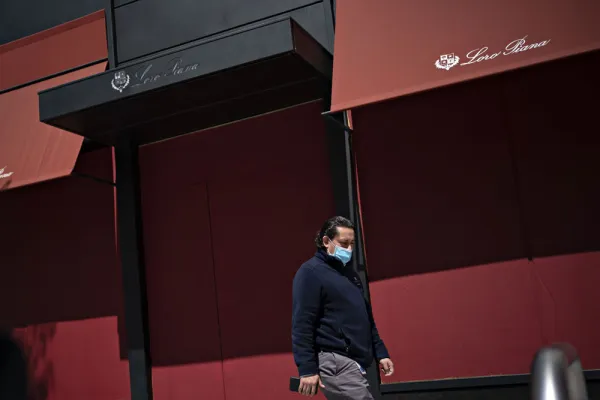 Andrew Harrer/Bloomberg