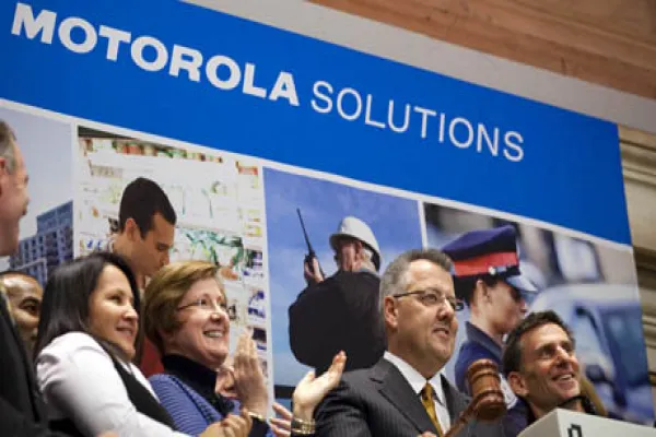 Motorola Solutions CEO Greg Brown Celebrates Split Of Parent Company At NYSE