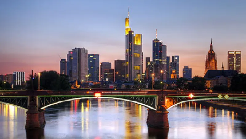 2013-10-david-turner-capital-real-estate-skyline-of-frankfurt-large.jpg