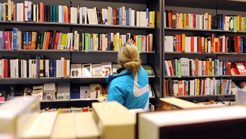 Stock on a Bookstore as Google Digitise Books