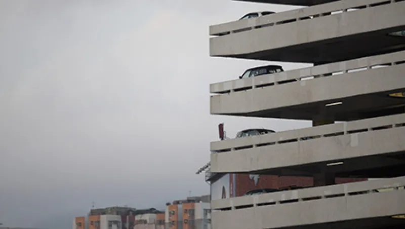 General Images Of Parking Lots And Traffic In Hong Kong