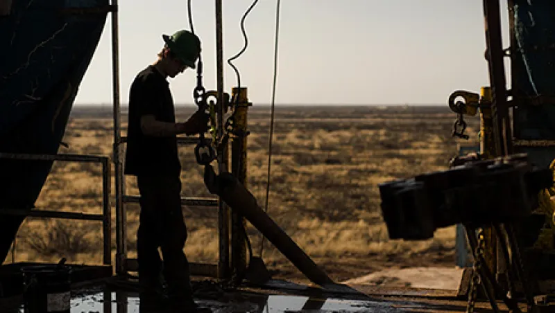 Oil-Bust Veterans Brace For Storm Unseen By Shale-Boom Neophytes