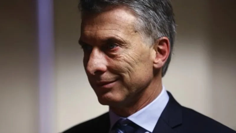 2016-02-08-da-macri-large.jpg