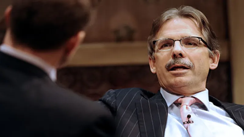 Key Speakers At The Bloomberg Dealmakers Summit