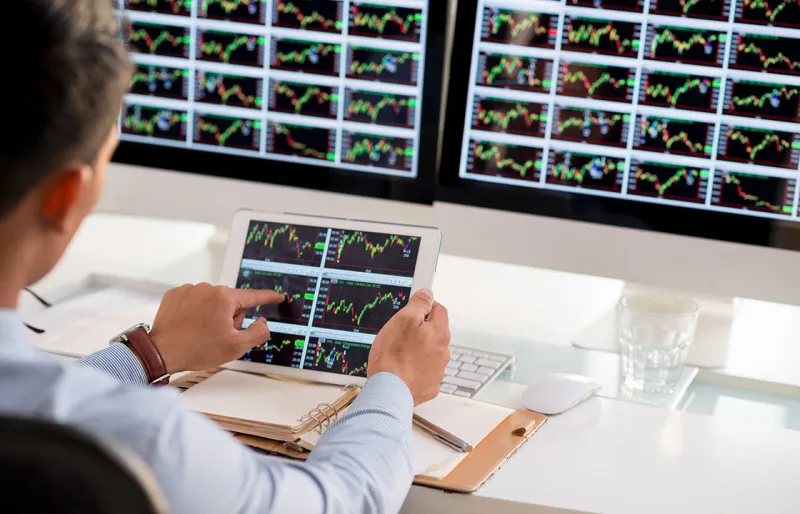 Personal Relationships in Algorithmic  Trading