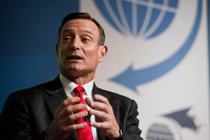 Douglas Hodge (Galit Rodan/Bloomberg)