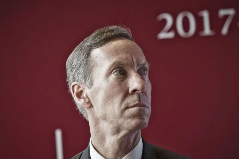 Vanguard announced its chairman, Bill McNabb, will step down at the end of the year. (Qilai Shen/Bloomberg)