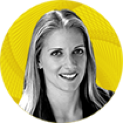 2015-06-hedge-fund-rising-stars-laura-roche-nav.png